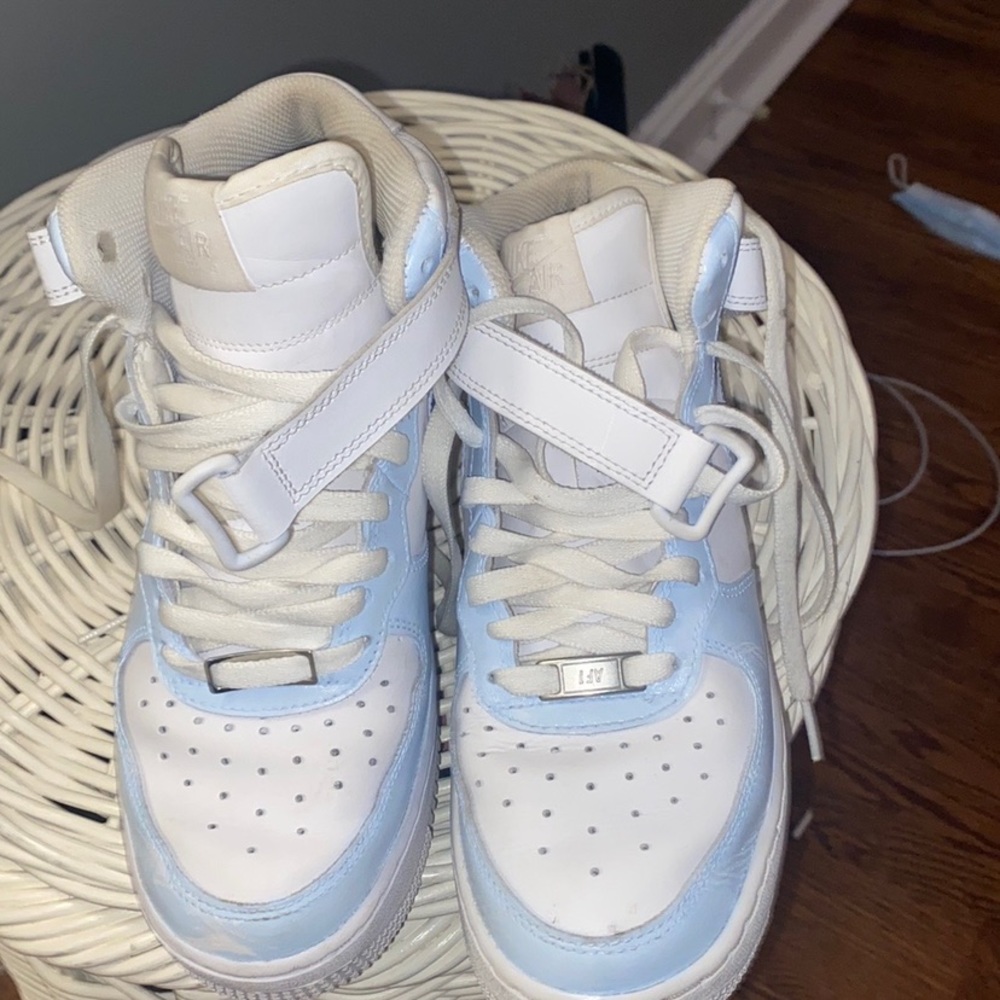 Nike Air fore high top.